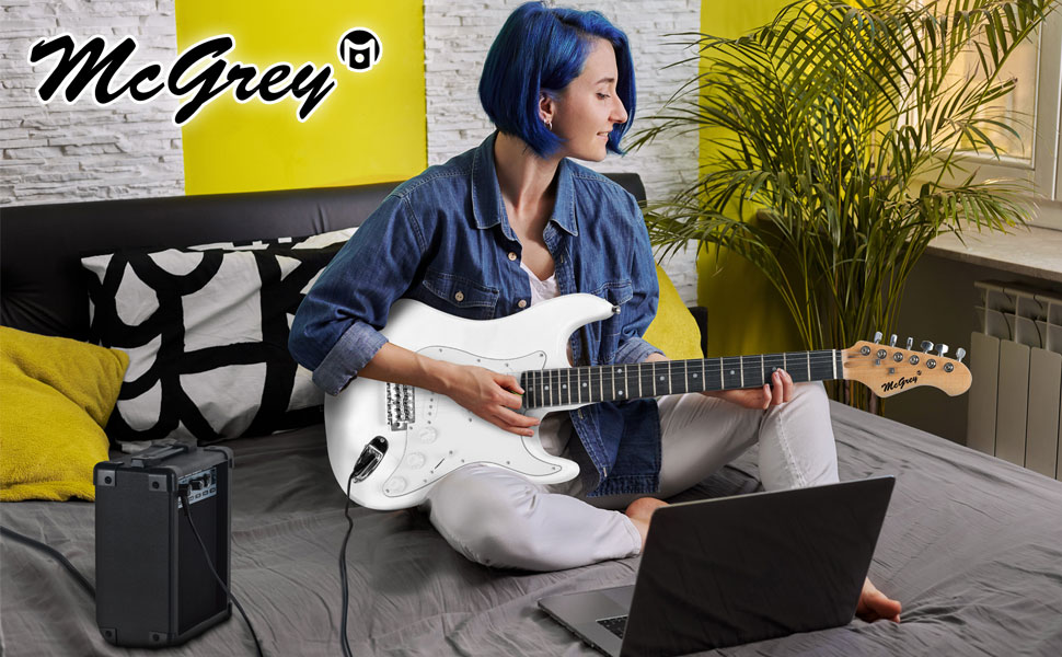 Електрогітара McGrey Rockit ST Комплект для початківців (8 предметів): гітара, підсилювач, запасні струни, чохол, тюнер, медіатори, ремінь та кабель (білий)