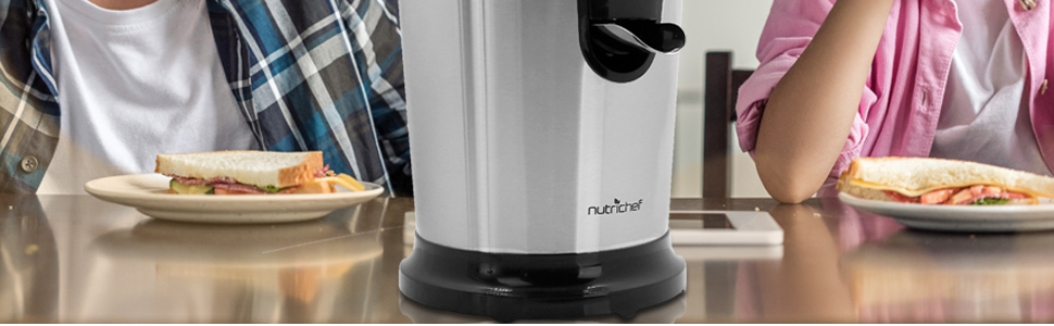 Електрична соковижималка для цитрусових NutriChef 160 Вт з важелем, корпус із нержавіючої сталі, для апельсинів, лимонів та лаймів