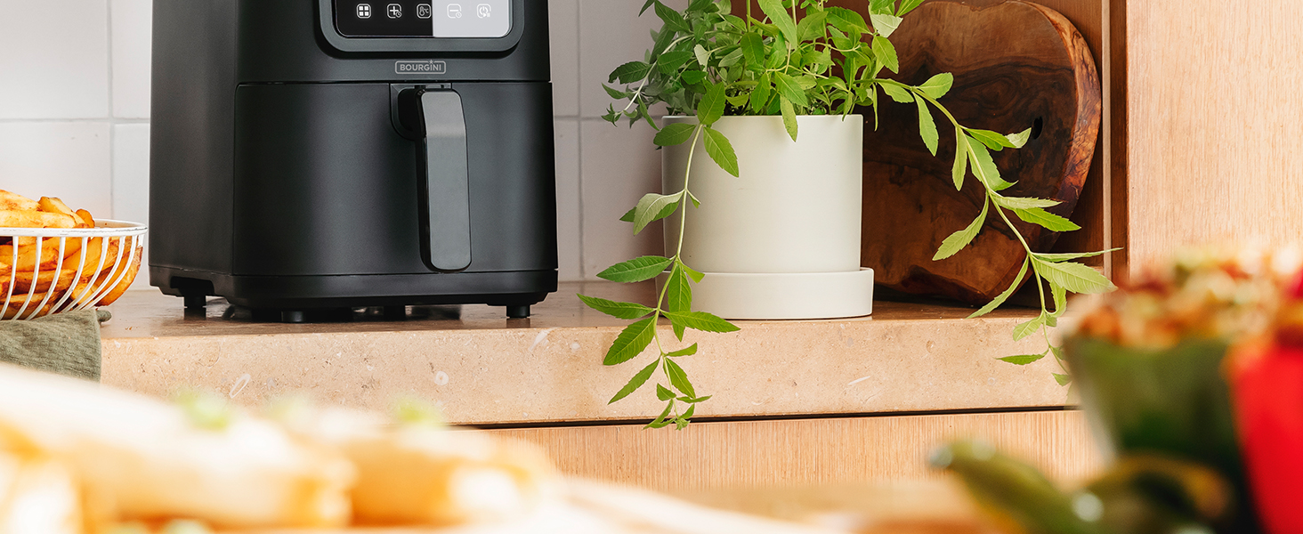 Фритюрниця BOURGINI з керамічним покриттям, 5 літрів, 1500 Вт, чорна (без шкідливих речовин)