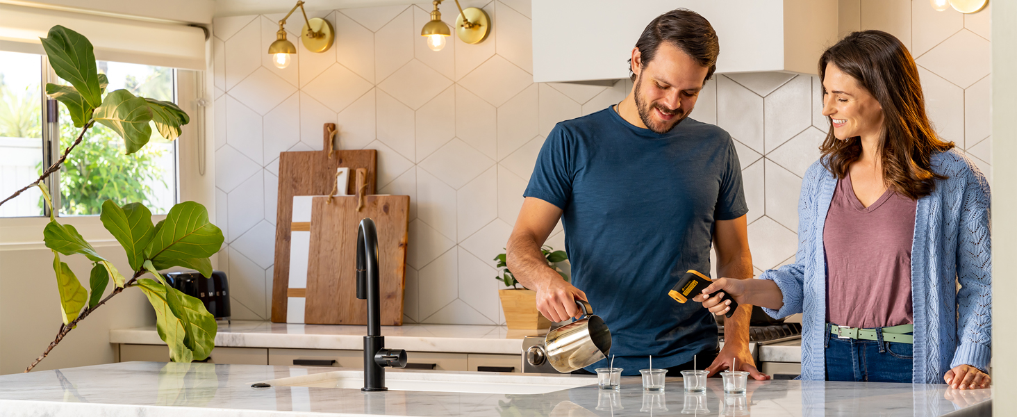 Інфрачервоний термометр Etekcity -50°C до +450°C (лазерний, цифровий) для кухні, піци, гриля, випічки. Не для вимірювання температури тіла. Жовто-чорний