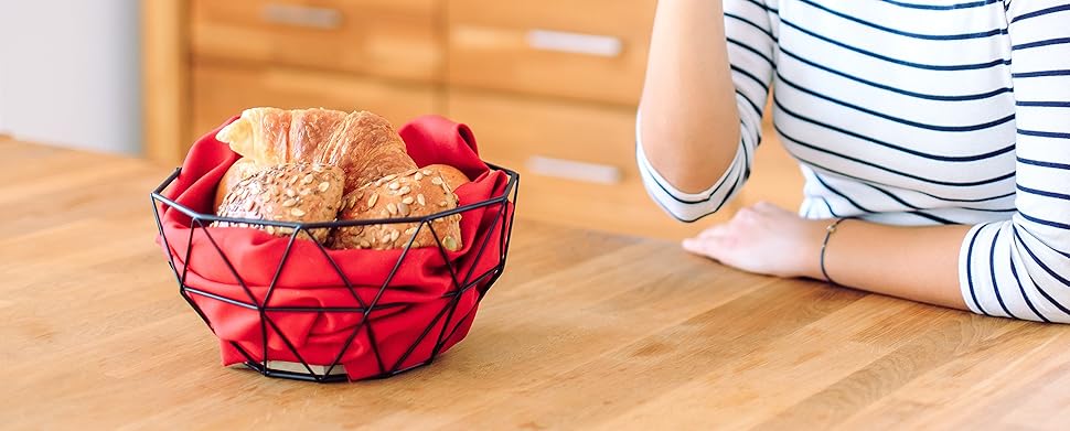 Металева фруктова ваза Chefarone - декоративний фруктовий кошик вінтаж чорного кольору (26x26x12 см)