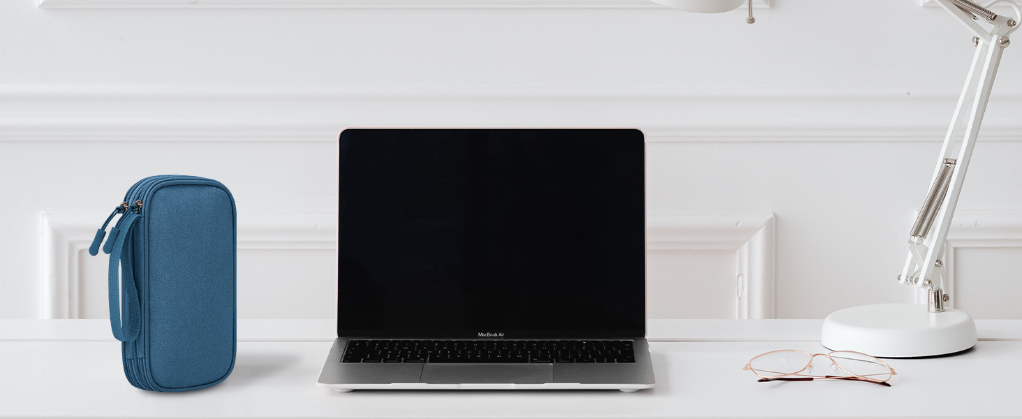 Органайзер для аксесуарів Lacdo: чохол-сумка для флеш-накопичувачів, кабелів, USB-накопичувачів (зелений, M)