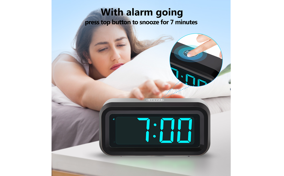 Цифровий будильник Timegyro з LED-дисплеєм, портативний для подорожей, настільний, 3 рівні яскравості, великий LED-дисплей 1.2' для спальні, вітальні, чорно-білий (чорно-синій)