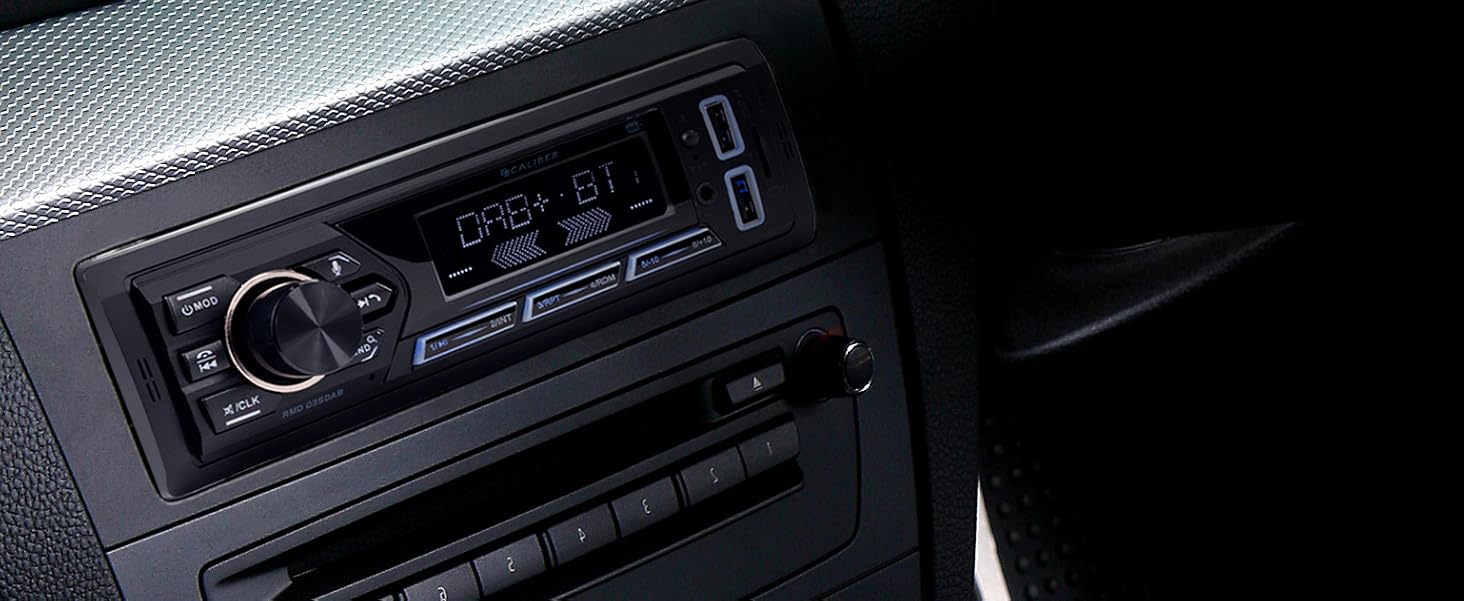 Автомагнітола Caliber 1DIN Bluetooth, DAB+/FM, 4x55Вт, USB/Micro SD, зарядка 2.1A, AUX, гучний зв'язок, RCA вихід, DAB+ антена, підтримка MP3/WMA/APE/FLAC/AAC