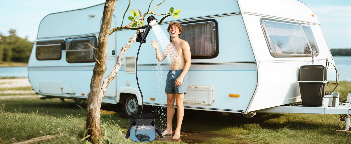 Портативна кемпінгова душ AUTOPkio з акумулятором 8000mAh, насосом та дисплеєм. IPX8, водонепроникна для відпочинку на природі, миття авто та домашнього використання. Чорний колір