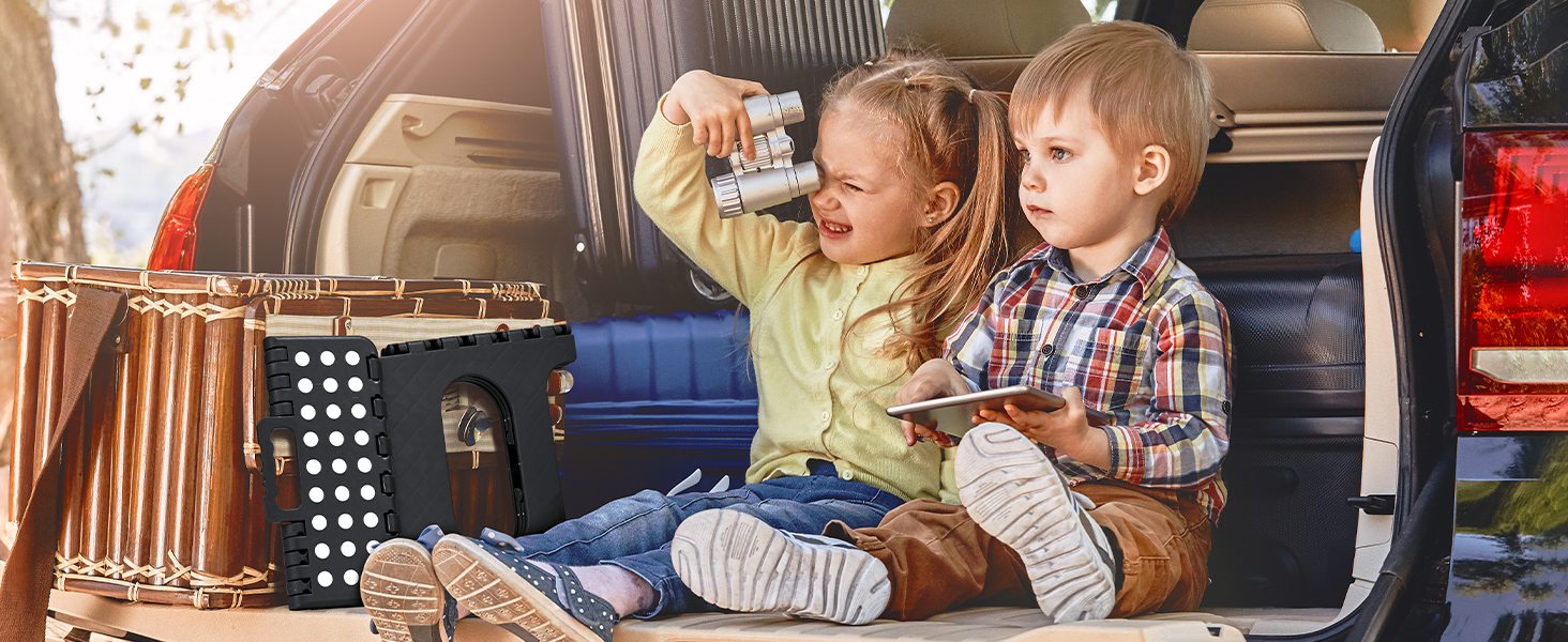 Складний стілець HOUSE DAY 27см чорний: міцний, з антиковзними ніжками та ручкою, для кухні, ванної, дитячої кімнати, кемпінгу, вантажопідйомність 150кг