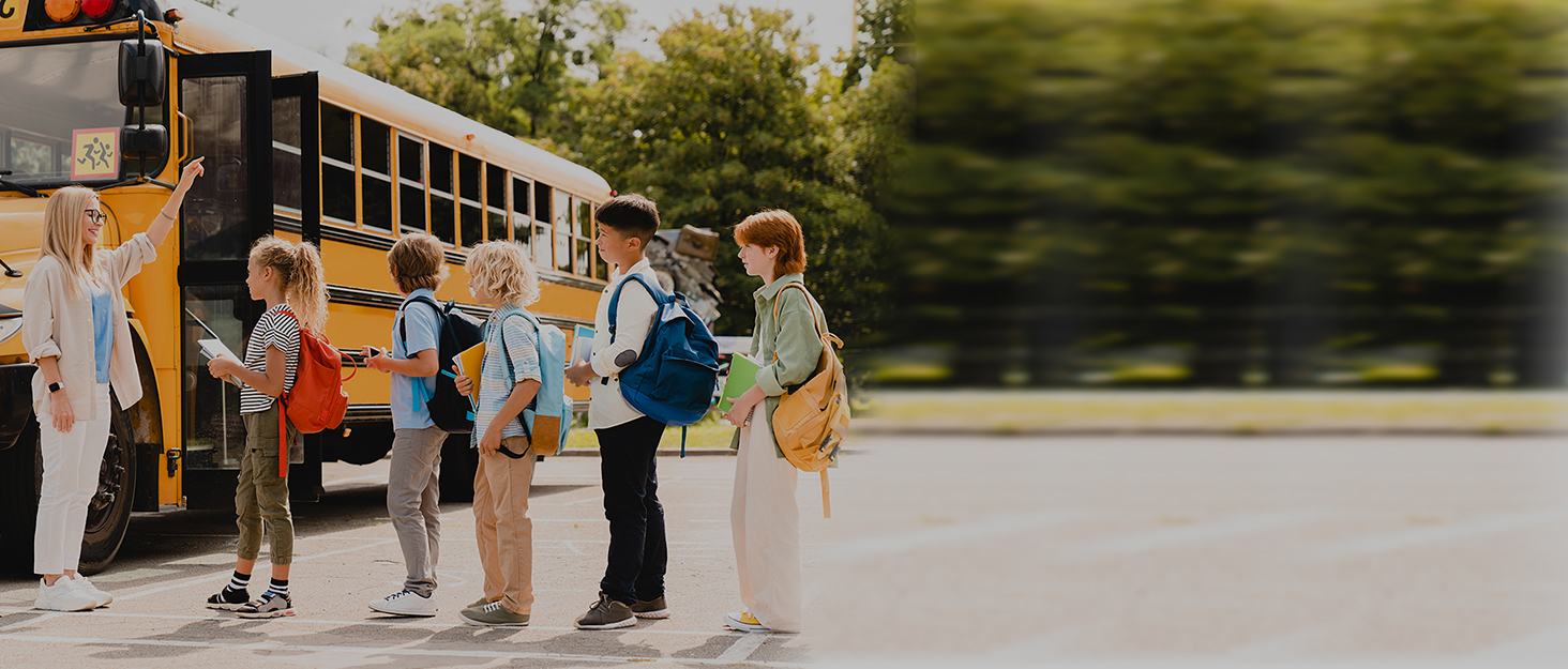 Шкільний рюкзак для хлопчика BSTcentelha з USB-портом та зарядкою, чорний