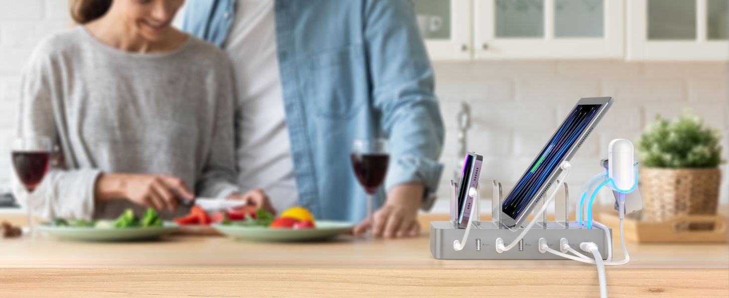 Зарядна станція SooPii USB 60W/12A з 6 портами, органайзер для декількох пристроїв з тримачем для Apple Watch, 6 кабелів в комплекті (срібло)