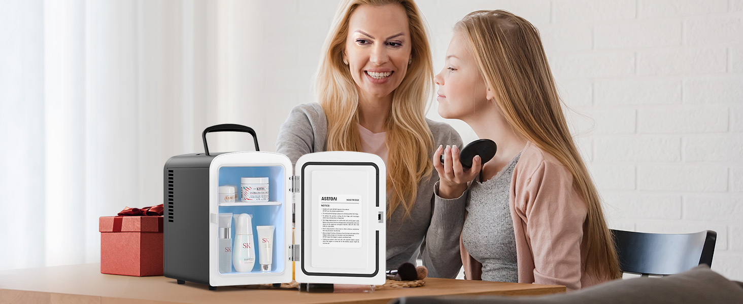 Міні-холодильник AstroAI, 4 літри, 6 банок, для авто, офісу, кімнати, косметики, 220V/12V, чорний