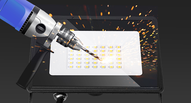 Світлодіодний прожектор Aigostar 30W, 6500K, 9000Лм, IP65, холодне біле світло, водонепроникний, для вулиці, саду, гаража, спортивного майданчика