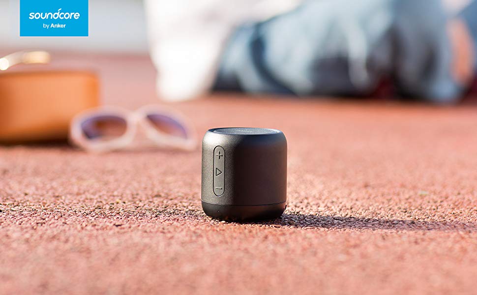 Портативна Bluetooth колонка Anker Soundcore Mini, чорна: 15 годин роботи, FM радіо, потужний бас, 20 м радіус дії