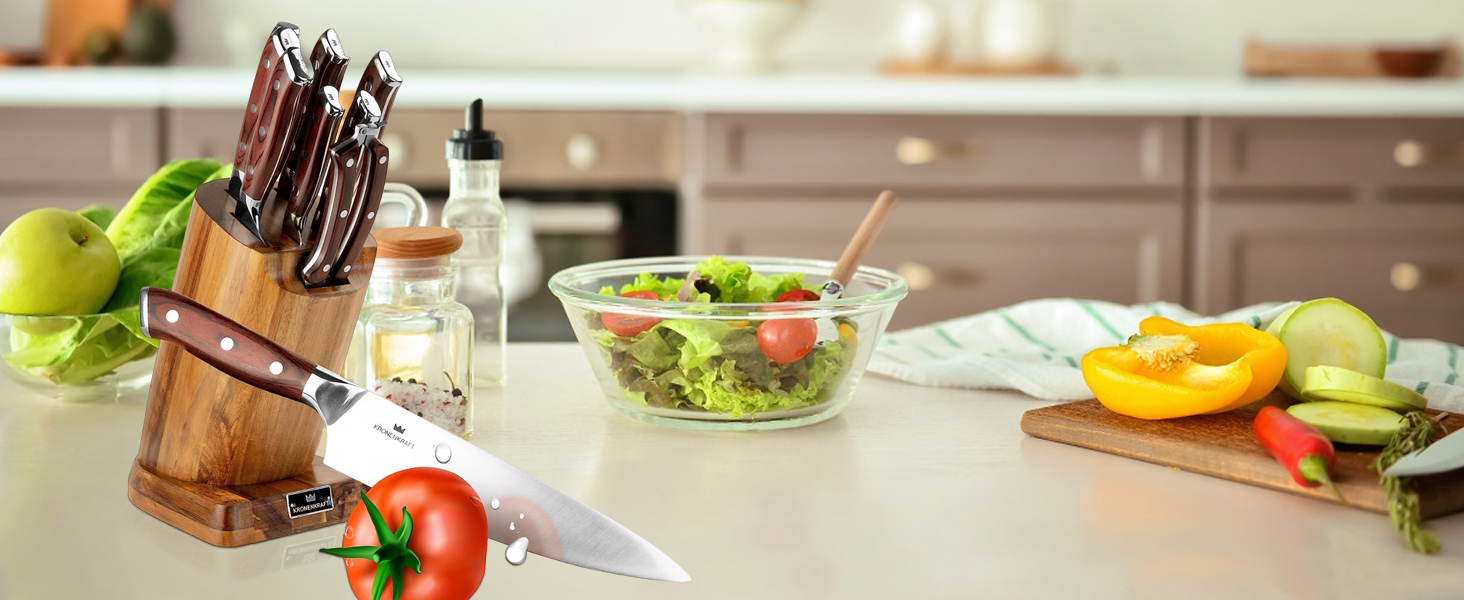 Набір кухонних ножів Kronenkraft 9-ти частинний з підставкою: шеф-ніж, ніж для хліба, сантоку, кухонний ніж, куряча шкребка, точилка. Зручний дерев'яний руків'я.