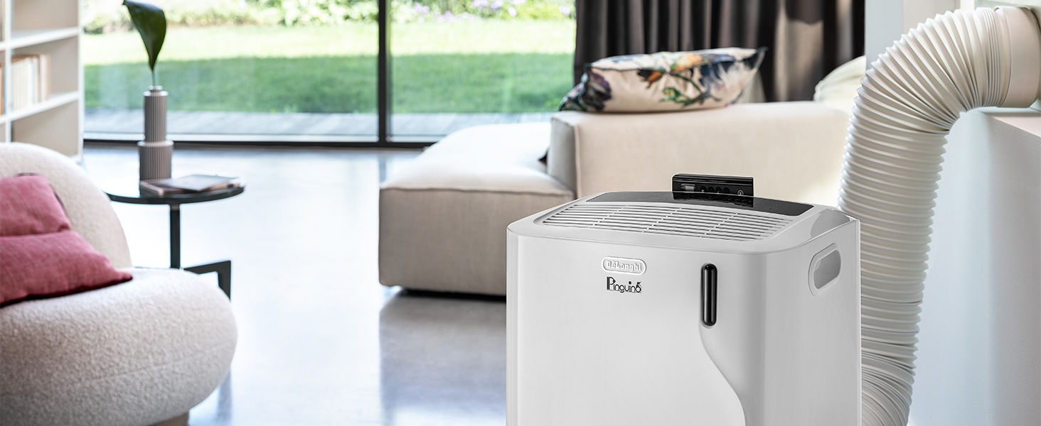 Мобільний кондиціонер De'Longhi Pinguino PAC EM82, білий. Для приміщень до 80 м³, 9400 BTU, 2.4 кВт, функція осушувача, таймер 24 години, клас енергоефективності A