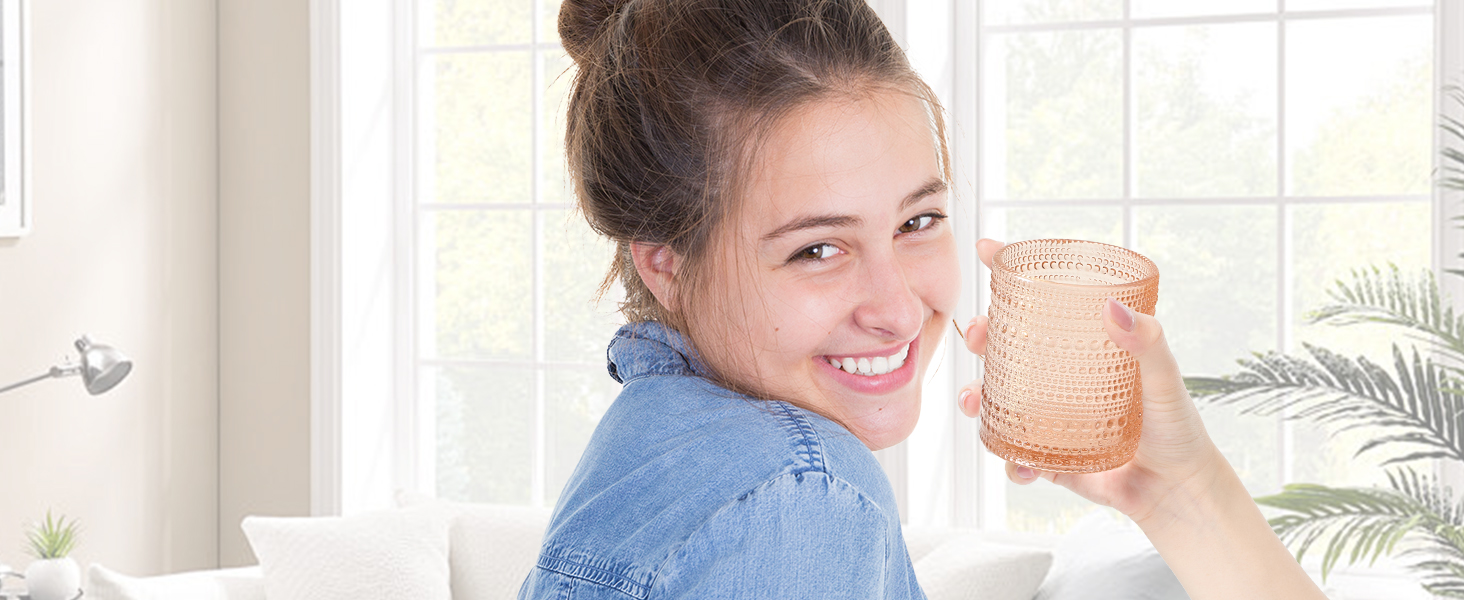 Набір аксесуарів для ванної кімнати Dasiton (4 шт.) з дозатором для мила, тримачем для зубних щіток, стаканом для полоскання та контейнером для ватних паличок (зелений/рожевий)