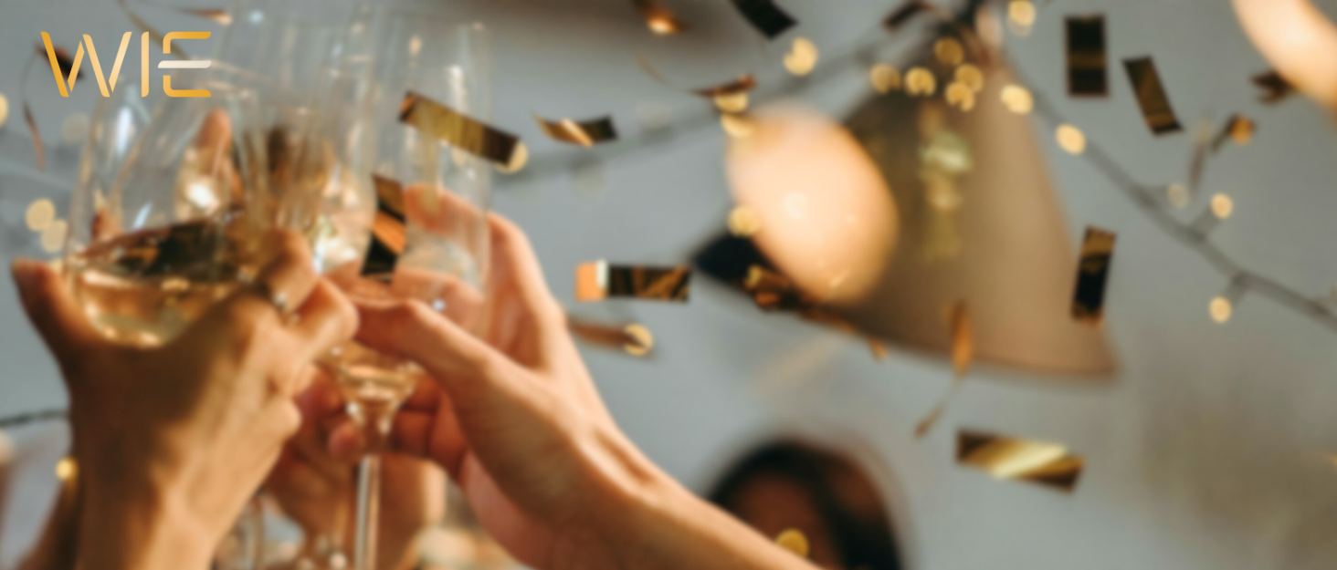 Машина для приготування льоду WIE 1.3L, 9 кубиків за 6 хвилин, тиха, самоочисна, для кухні, офісу, бару, вечірки (срібляста)