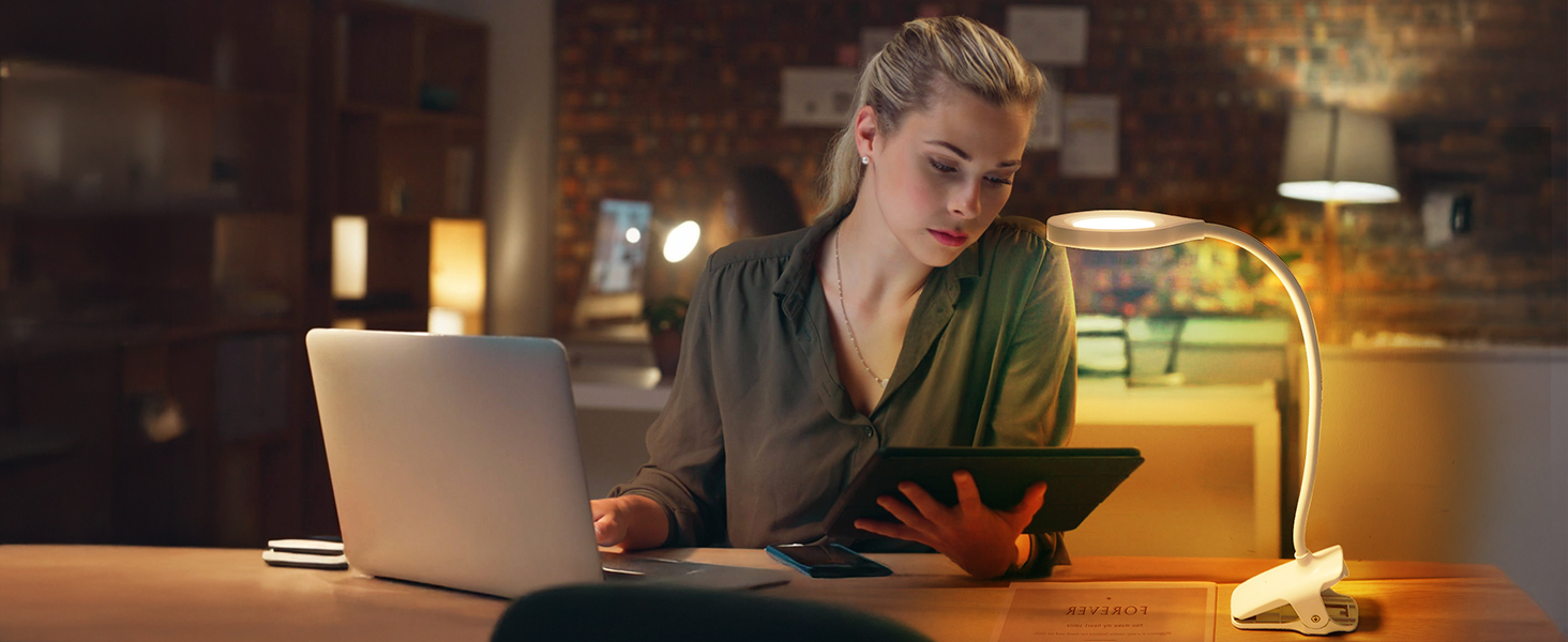 LED лампа для читання Akynite з акумулятором, 5 кольорів та 5 рівнів яскравості, кріпиться на ліжко, дитяча лампа для пеленального столика, біла