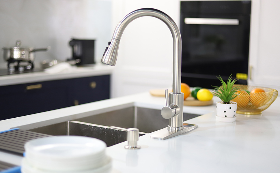 Змішувач для кухні FORIOUS висувний з душем, кухонний, L-подібний, 360° обертання, нержавіюча сталь