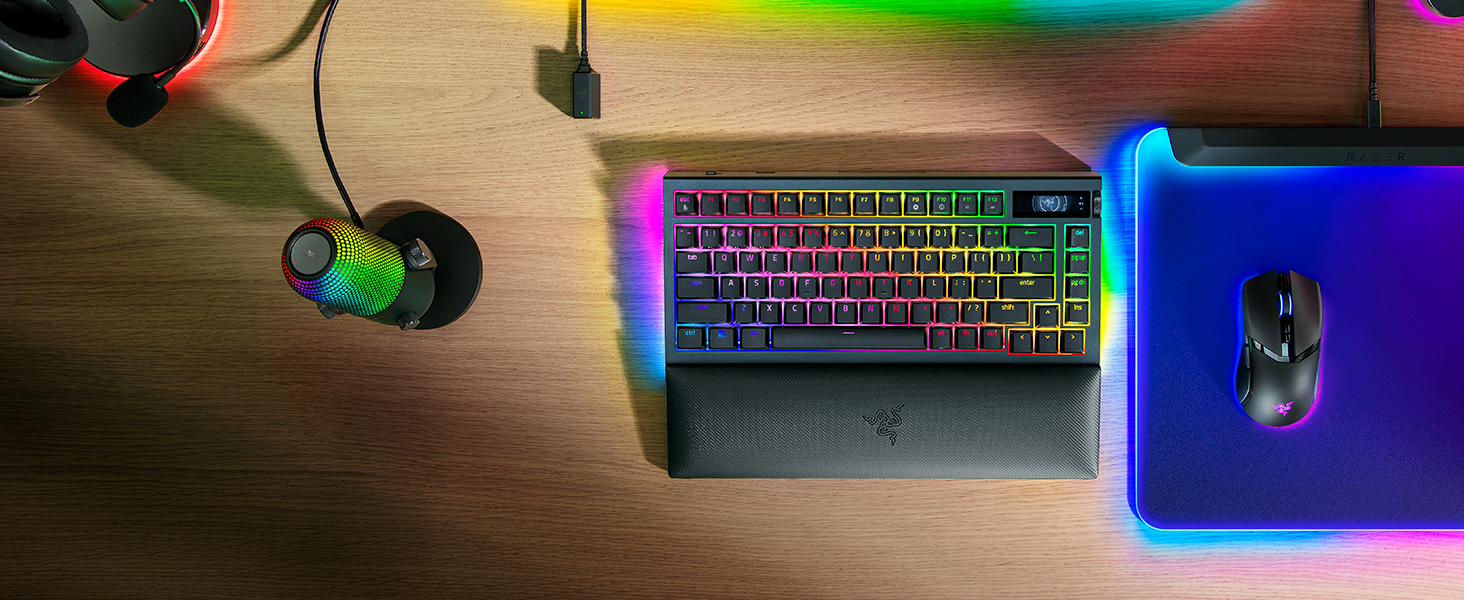 Механічна ігрова клавіатура Razer BlackWidow V4 Pro 75% з Green Switch, RGB Chroma, 6 макро-клавіші, Doubleshot ABS, QWERTY US-розкладка, чорна