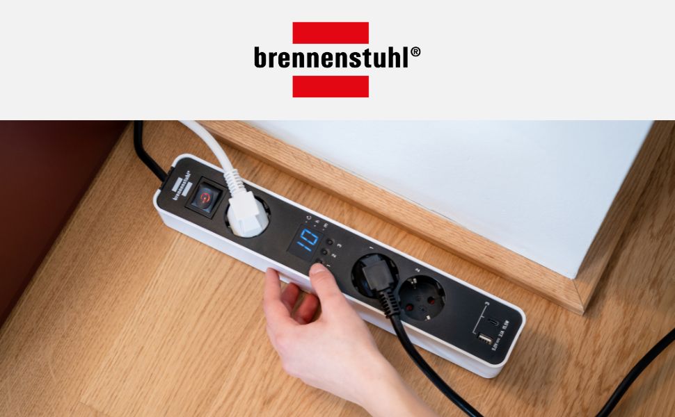 Смуга розеток Brennenstuhl Ecolor 4-fach з USB (білий/чорний) з вимикачем, 1.5м кабель, 3 розетки, 2 USB-порти (A+C)