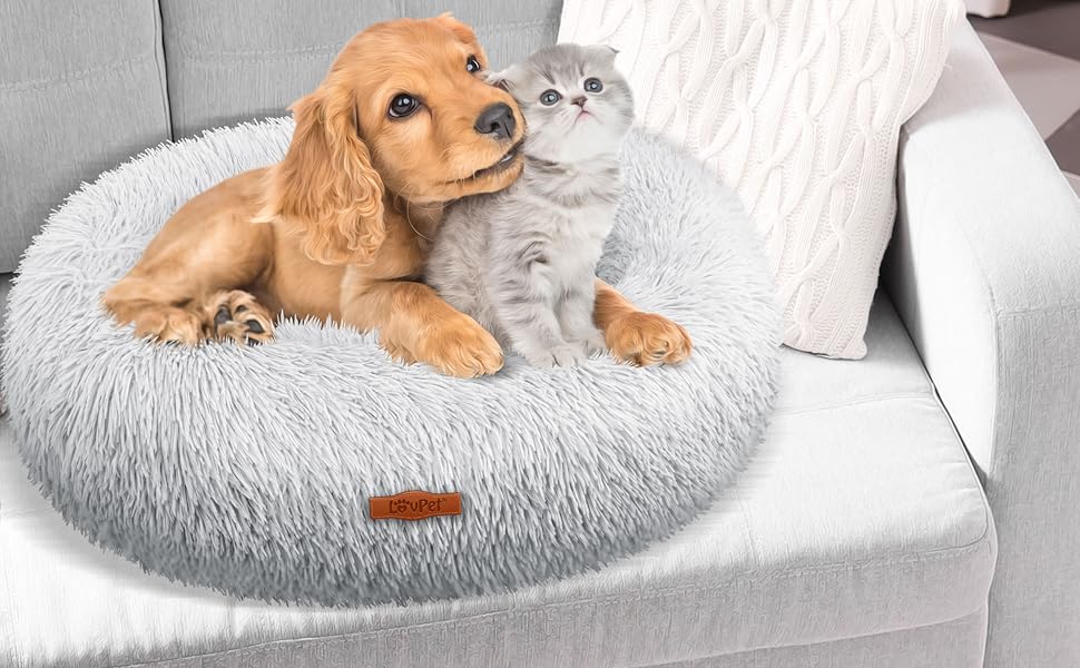 Кругле ліжко для собак та котів Lovpet® Bagel з мискою та іграшками, 120 см, світло-сірий