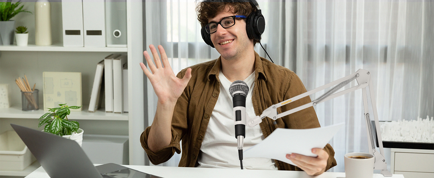 Мікрофонний тримач Maono BA20, чорний: регульований штатив для подкастів, геймінгу, стрімінгу та запису – з кріпленням до столу та адаптером 3/8' - 5/8'