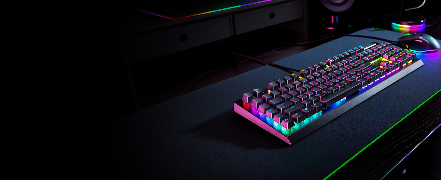Механічна ігрова клавіатура Razer BlackWidow V4 X (Green Switch) з RGB Chroma підсвічуванням, QWERTZ DE-Layout