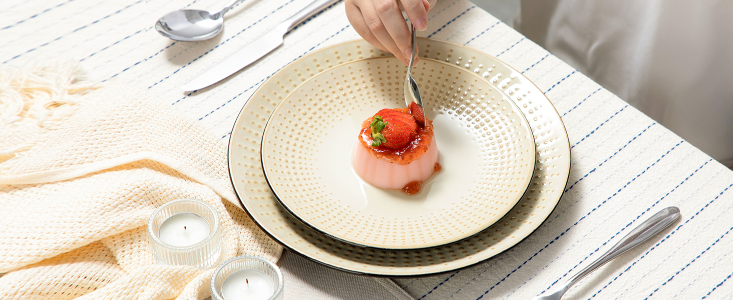 Набір посуду GUTO Tafelservice: 48 предметів (12 тарілок, 12 десертних тарілок, 12 салатників, 12 чашок) - бежевий, кераміка