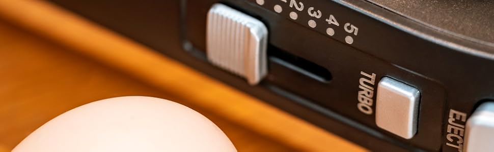 Ручний міксер ADLER AD4225, 800W, 5 швидкостей, турбо-режим, з нержавіючої сталі, для тіста та мусів