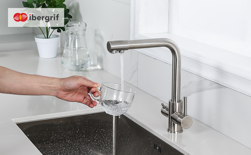 Кухонний змішувач 3-в-1 з поворотним виливом 360°, з двома важелями, для фільтрації води, гарячої та холодної води, високого тиску, з 3 шлангами 50 см, нержавіюча сталь, сірий матовий