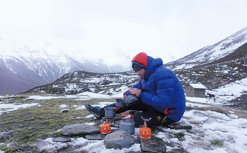 Набір кухонного посуду для кемпінгу Fire-Maple Feast 2: каструля, чайник, сковорода, тарілки та лопатка для 1-3 осіб. Ідеально для походів, трекінгу, риболовлі та пікніків. Чорний колір.