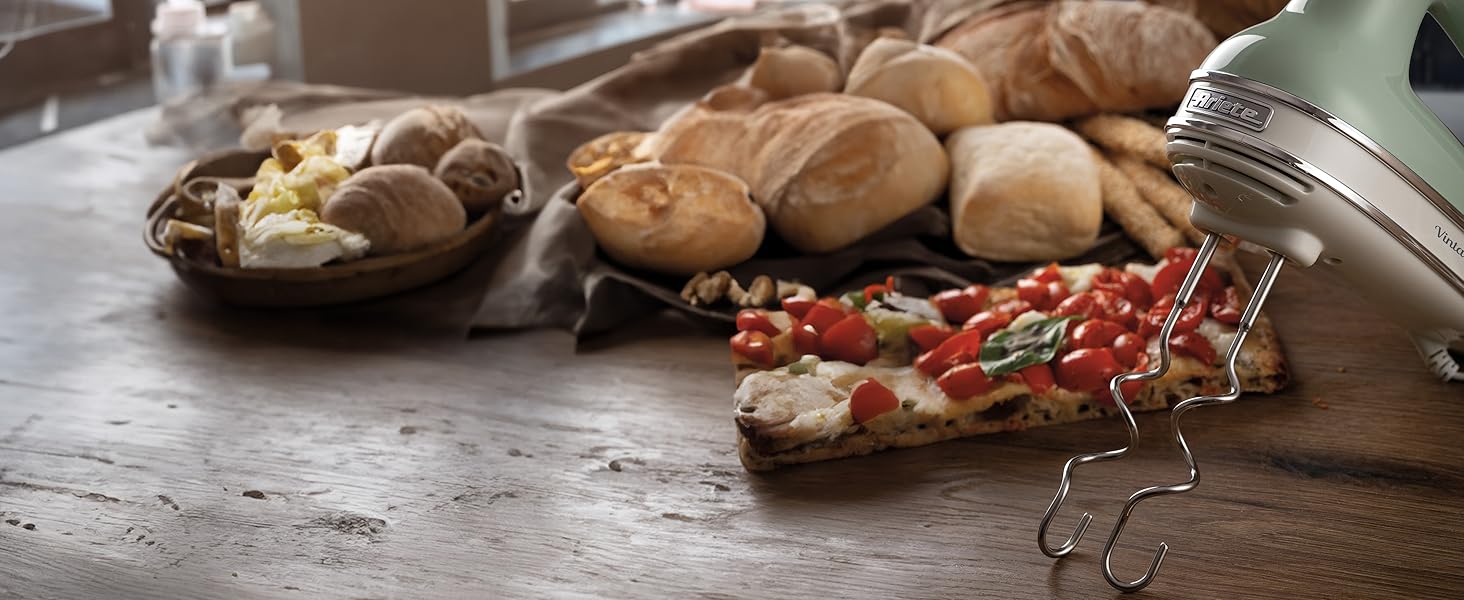 Ручний міксер Ariete Vintage 1548, 450W, 5 швидкостей, Turbo, 2 насадки, для тіста та збивання