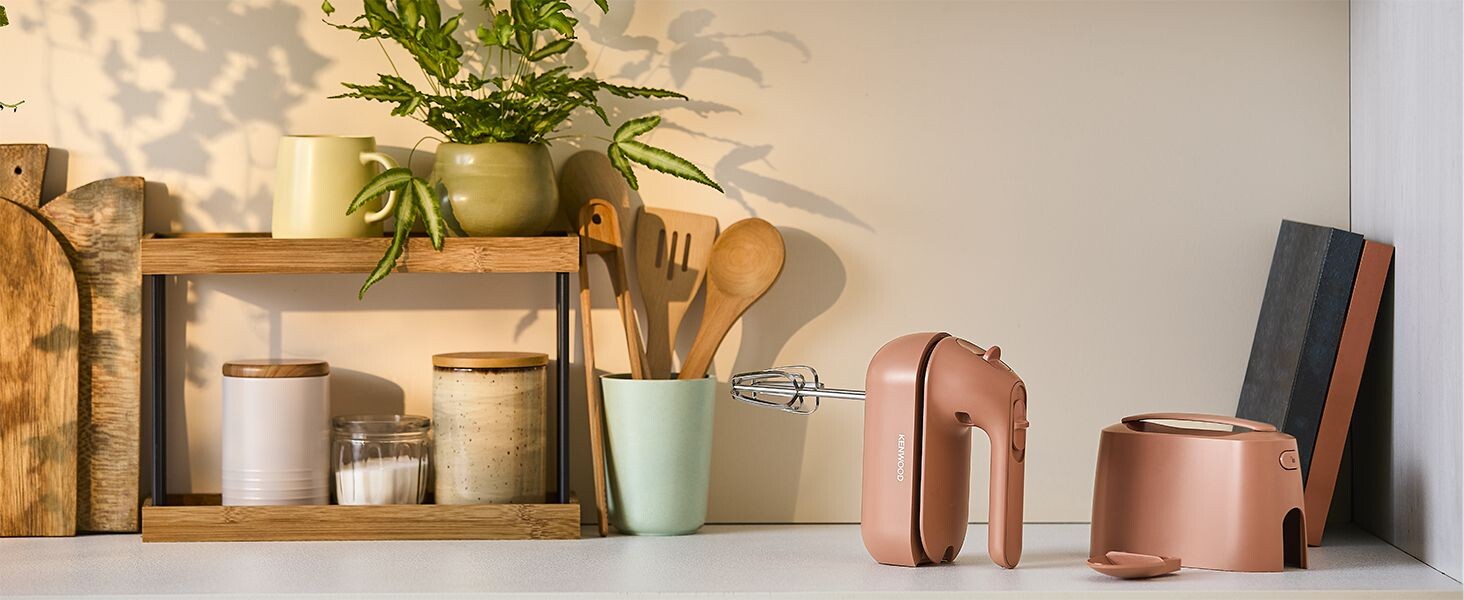 Міксер ручний Kenwood QuickMix Go HMP40.000GY (350W, червоний) з кейсом, вінчиком та гаком для тіста