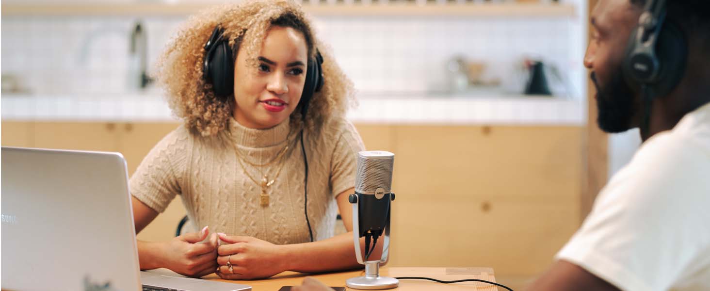 AKG Ara USB-C конденсаторний мікрофон для подкастів, відео, геймінгу та стрімінгу, синьо-сріблястий