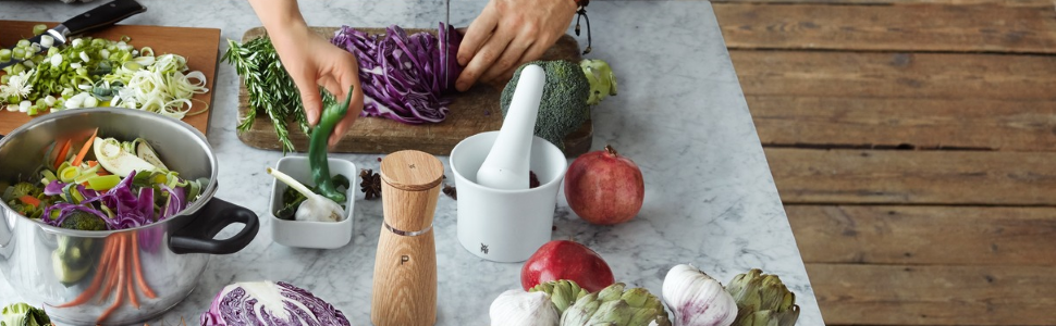 WMF Mini Pot Set Induction Small 5-Piece, Cookware Set with Metal Lids, Cromargan Stainless Steel, Stackable Pot Set, ideal for small portions