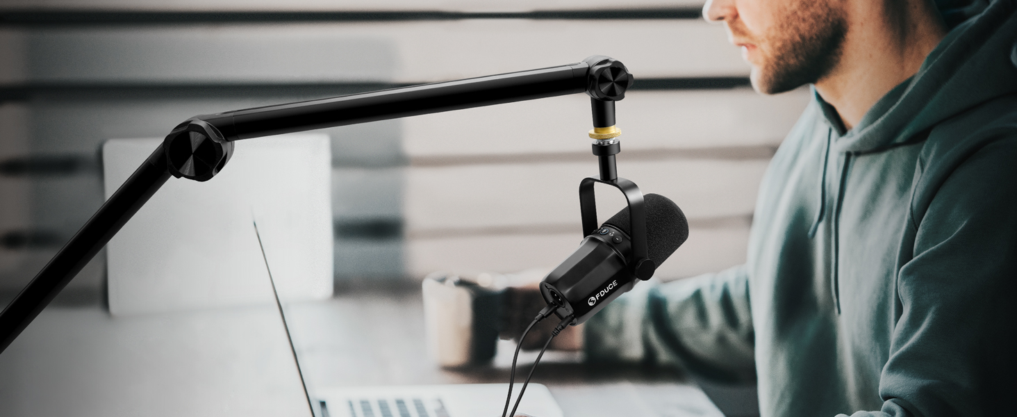 Мікрофон FDUCE SL40: Динамічний для подкастів, стрімінгу та запису. USB/XLR, XLR вихід, LED кнопка Mute, кардіоїдна мембрана, чорний