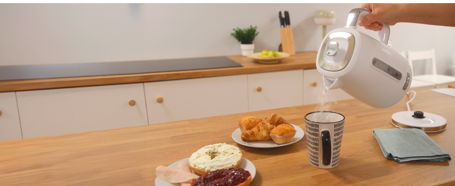 Набір для сніданку Briebe Elegance: тостер на 2 підсмажування, 7 рівнів підсмажування + чайник 1,7 л, 2200 Вт, BPA-free, сучасний дизайн (білий)