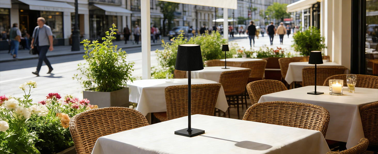 Світлодіодна настільна лампа бездротова LED для вулиці та дому, димована, з акумулятором 5200mAh, водонепроникна IP54, чорна