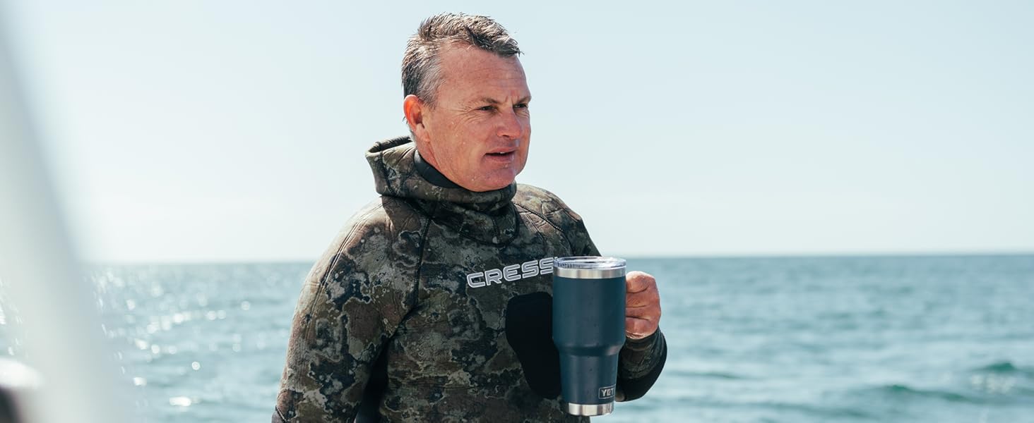 Термокружка YETI Rambler 20oz з нержавіючої сталі, ізольована вакуумною технологією, кришкою Stronghold, колір Ultra Marine Violet