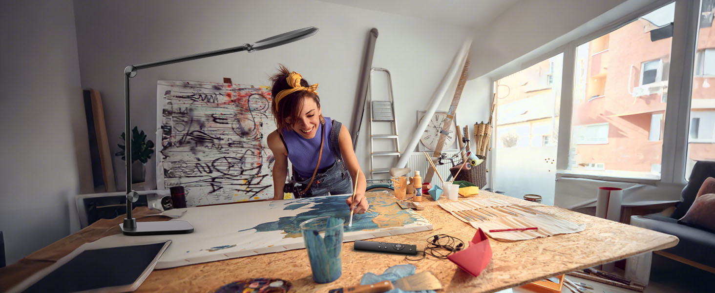 LED лампа настільна з денним світлом для відеоконференцій, офісна лампа з підставкою, регульована з 4 кольоровими режимами, 18W світло для відео, захищає очі, для дому та офісу, матовий білий (тінтовий чорний)