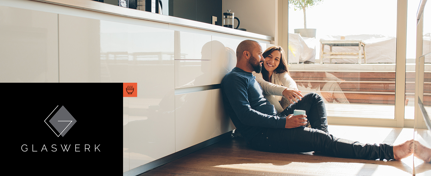 Чайник зі скла GLASWERK 1,3L з нержавіючої сталі та дерев'яною ручкою, з ситечко
