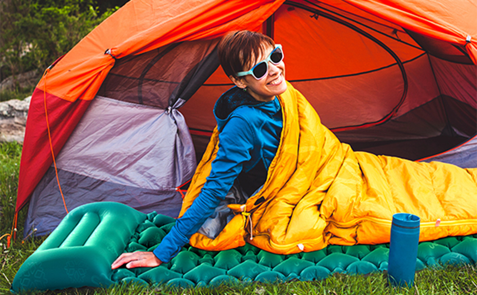 AKSOUL Self-Inflating Camping Air Mattress - Ultralight, Thick (10CM), Foldable Sleeping Pad with Pillow for Trekking, Tent & Outdoor Use