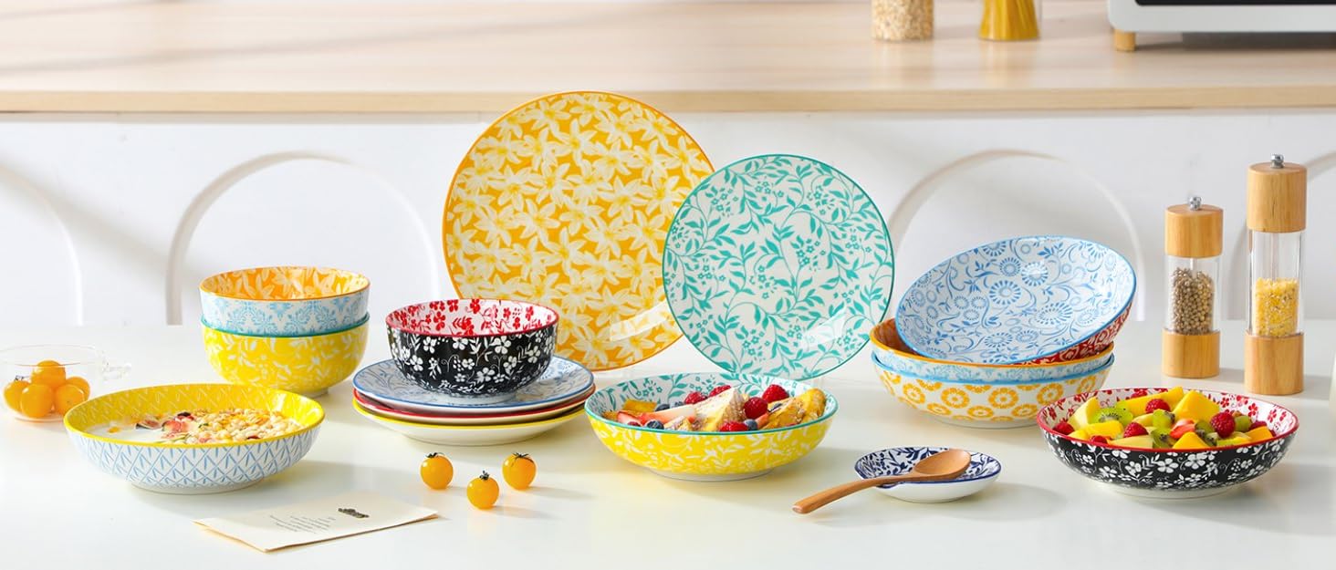 Набір посуду Vancasso Selene на 6 осіб, 24 елементи: тарілки, супові тарілки, миски, десертні тарілки з пастельного порцеляну. Підходить для мікрохвильової печі.