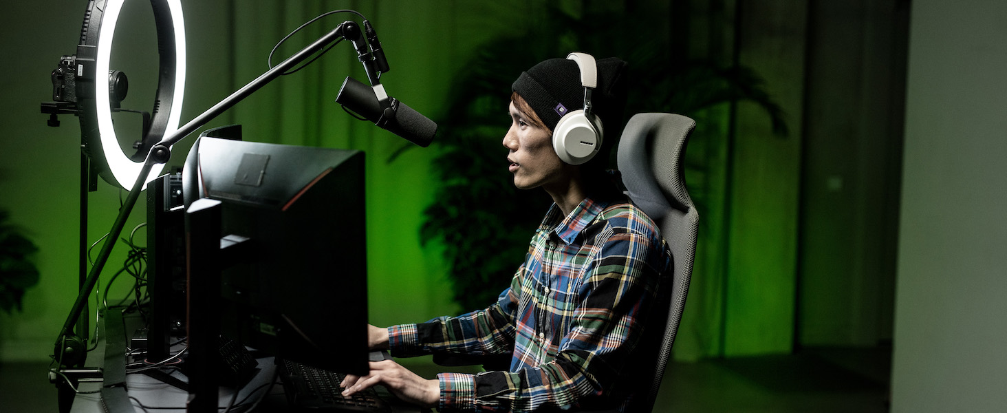 Шуре SM7B - Динамічний мікрофон для вокалу, радіо, подкастів та запису, XLR, теплий звук, чорний