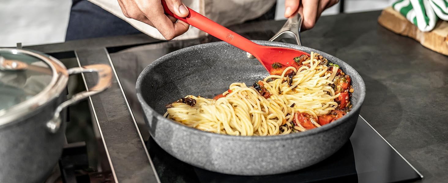 Сковорода BALLARINI Salina з антипригарним покриттям, 24 см, для всіх плит, алюміній, сіра