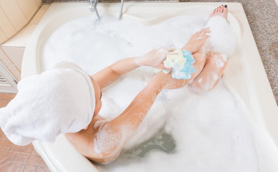 Penelife Bathtub Pillow with 6 Suction Cups - Ergonomic Bath Pillow with 4D Air Mesh Technology - Neck Pillow for Optimal Relaxation - White Bathtub Cushion