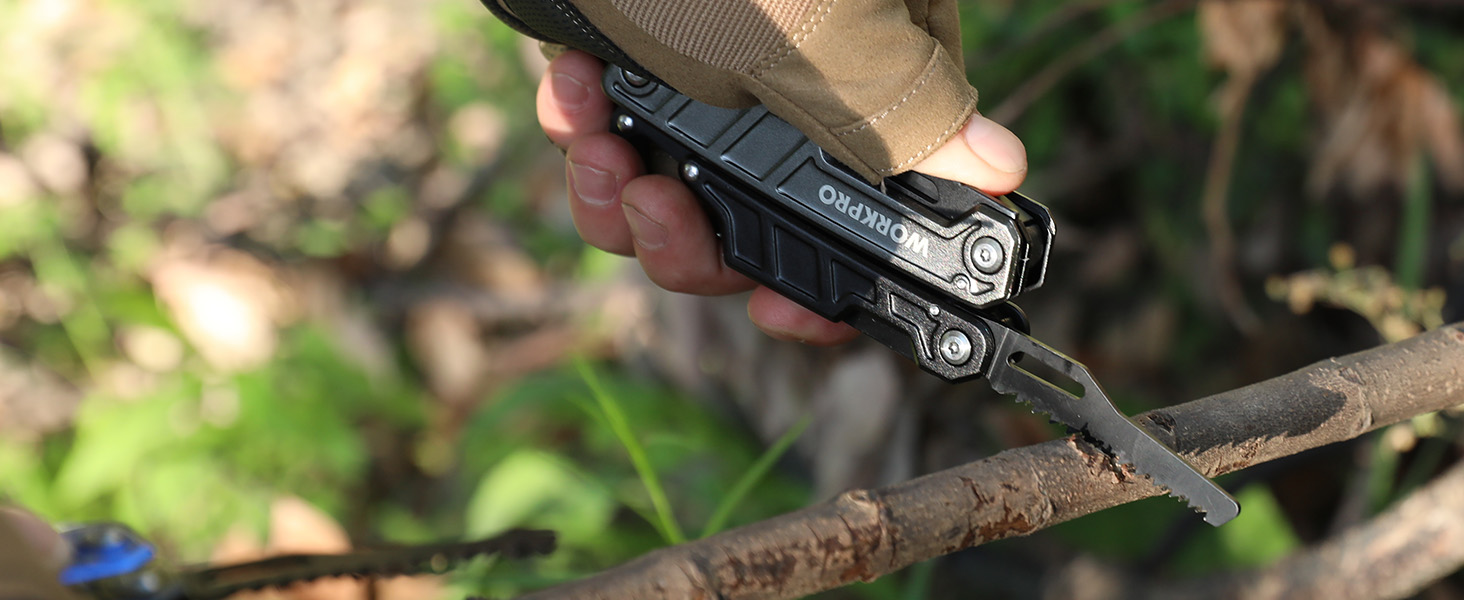 WORKPRO Мультитул 11-в-1: мультиінструмент з нержавіючої сталі з карабіном, плоскогубцями, кабелерізом, відкривачкою для пляшок, викрутками для відпочинку на природі. У комплекті чохол.