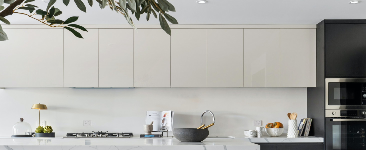 Прес для часнику CLOVE з подрібнювачем та скребком, нержавіюча сталь 18/10, ручна, для кухні