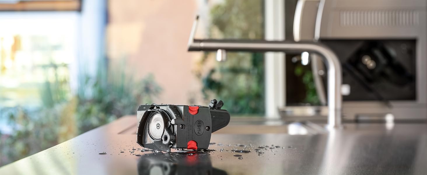Кавомашина De'Longhi Dinamica ECAM 350.15.B: автоматична з капучинатором, чорна