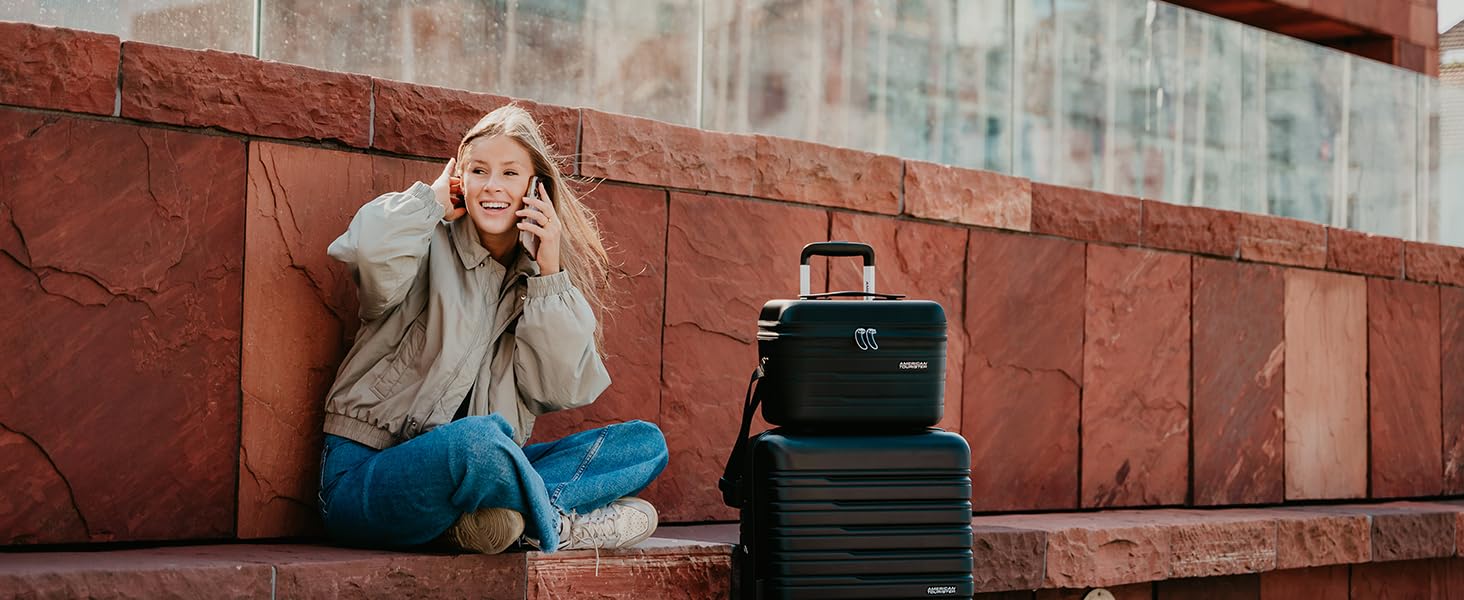 Чемодан American Tourister Flashline Spinner M, 67 см, 69/75 л, чорний