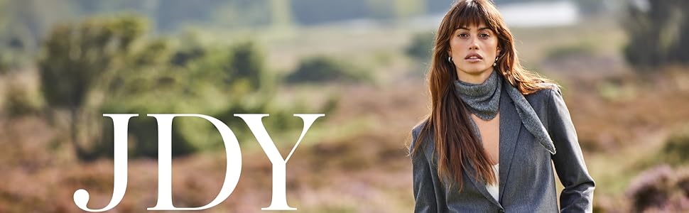 Жіноча жилетка JDY з наповнювачем, без рукавів, чорна, з блискавкою, модель JDYNEWERICA M